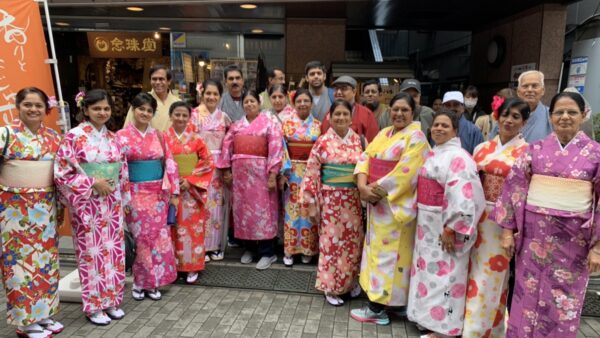 皆様旅行の一部分になることを感謝　インドお客様の日本いろいろ体験旅